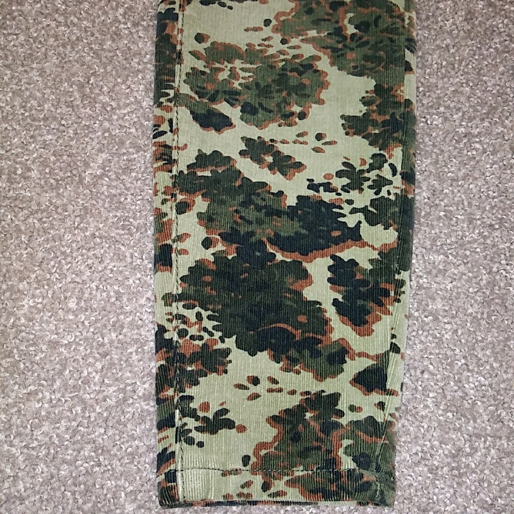 NWT Sz 26 Anthropologie Camo Corduroy Jean Pants - Picture 3 of 14